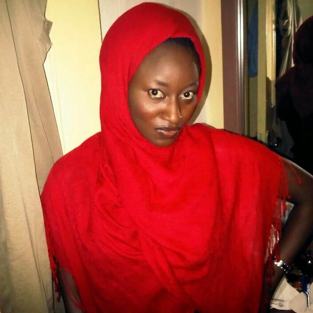 Meet your Posher, Ginikakala